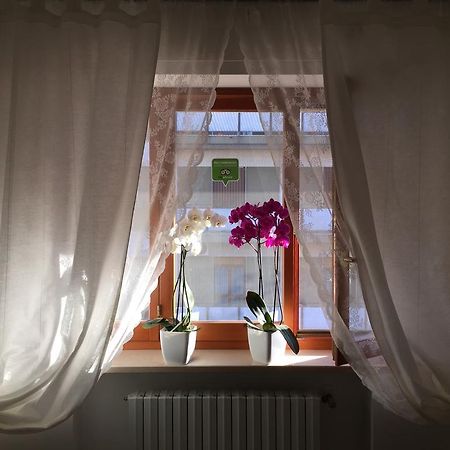 B&B Le Saline Taranto Exterior photo